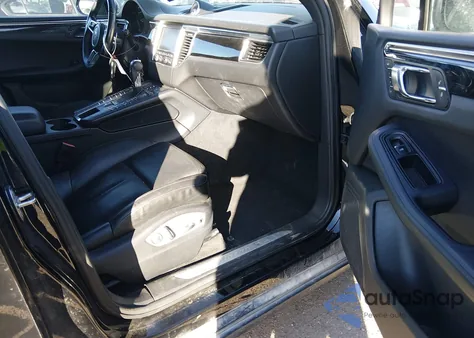 2016 Porsche Macan S from USA, damaged, VIN WP1AB2A52GLB50381